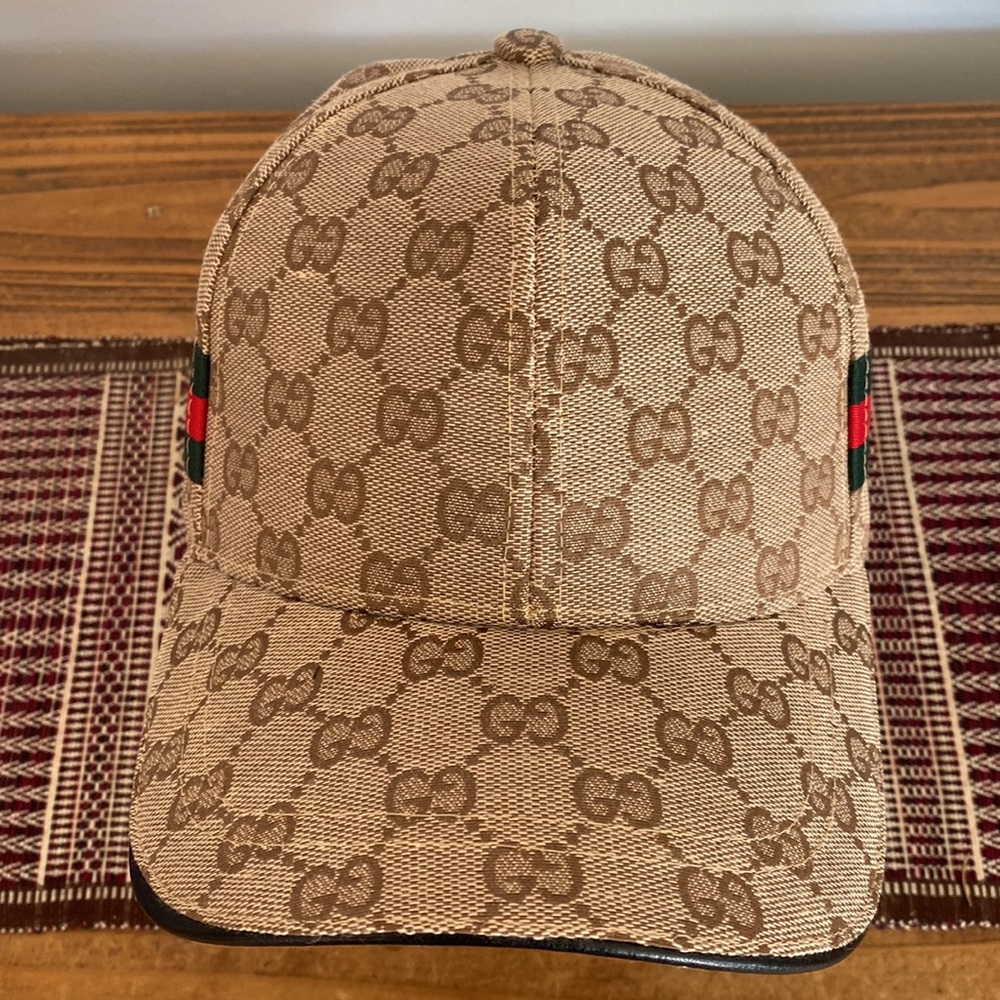 Designer look baseball cap NWT - Picture 2 of 6